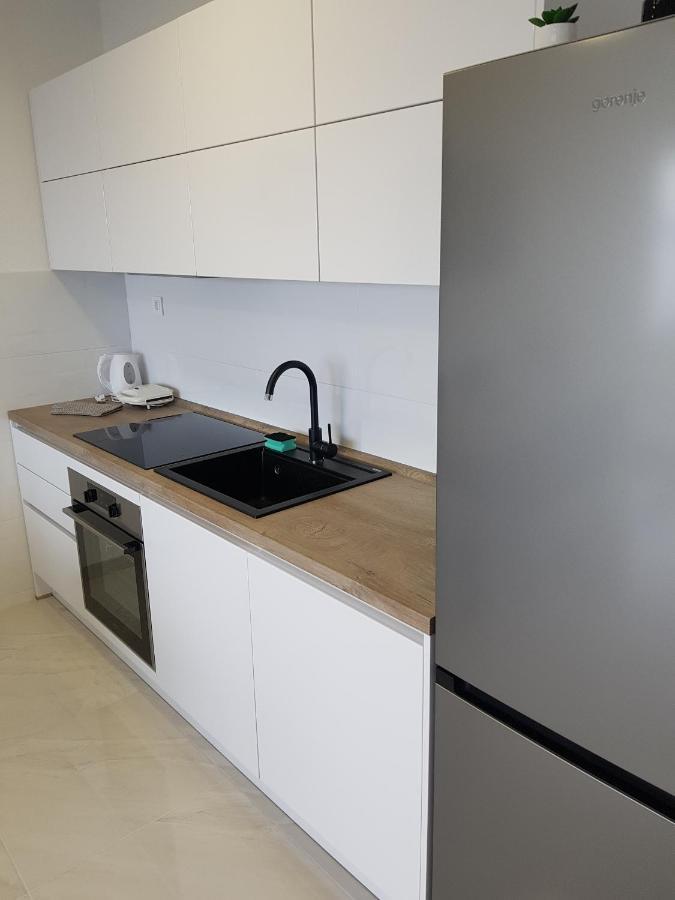 La Vista Apartments Мимице Экстерьер фото