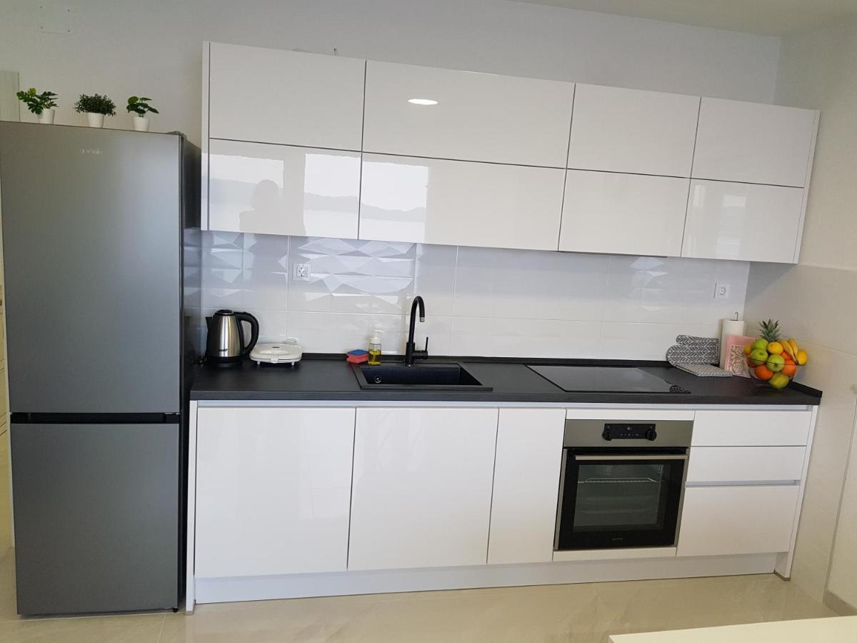La Vista Apartments Мимице Экстерьер фото