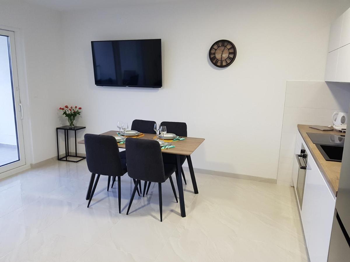 La Vista Apartments Мимице Экстерьер фото