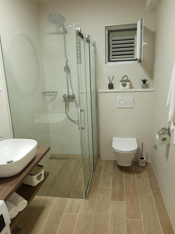 La Vista Apartments Мимице Экстерьер фото